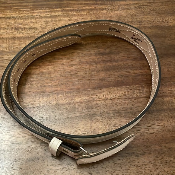 Chambers Belt Co. Top Grain Steerhide White Hand Finished Belt - Picture 10 of 11